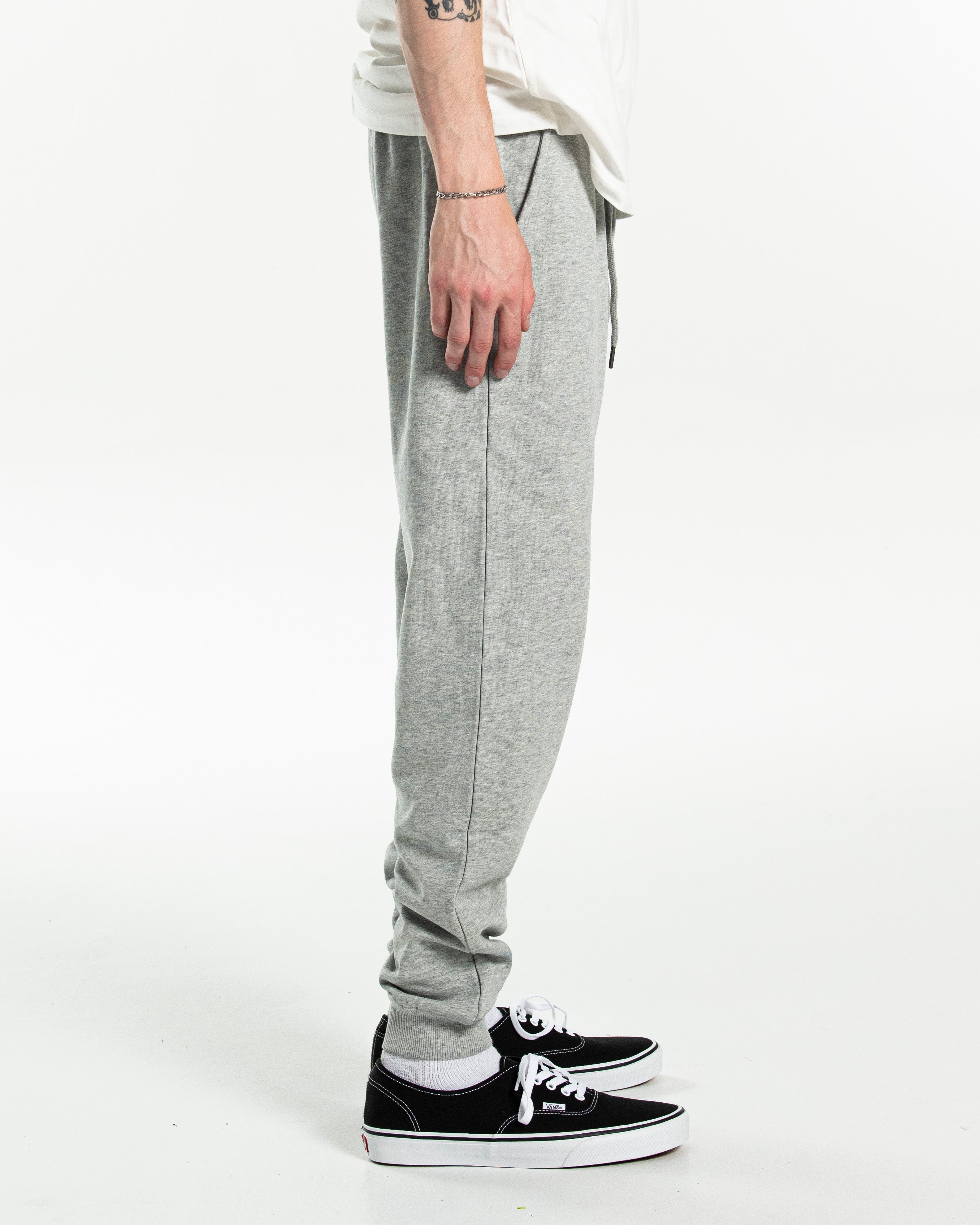 PSTVNRG Jogger